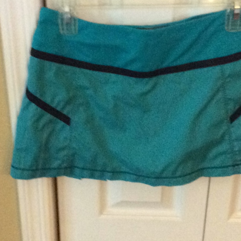 Lululemon Pace Setter Skirt Size 6